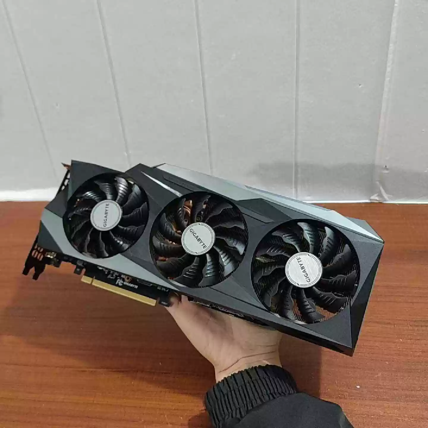 Scheda Grafica Originale RTX 3 - Rtx 3090 24Gb Graphics Card recensione e prezzo